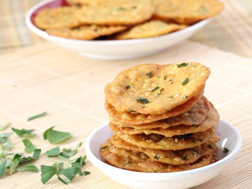 Methi Farshi Puri